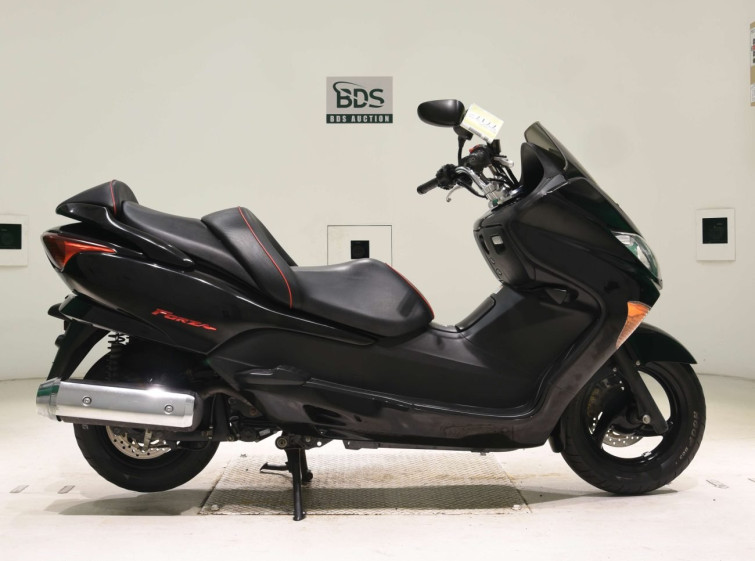 Мотоцикл Honda FORZA Z з пробігом 5987 km