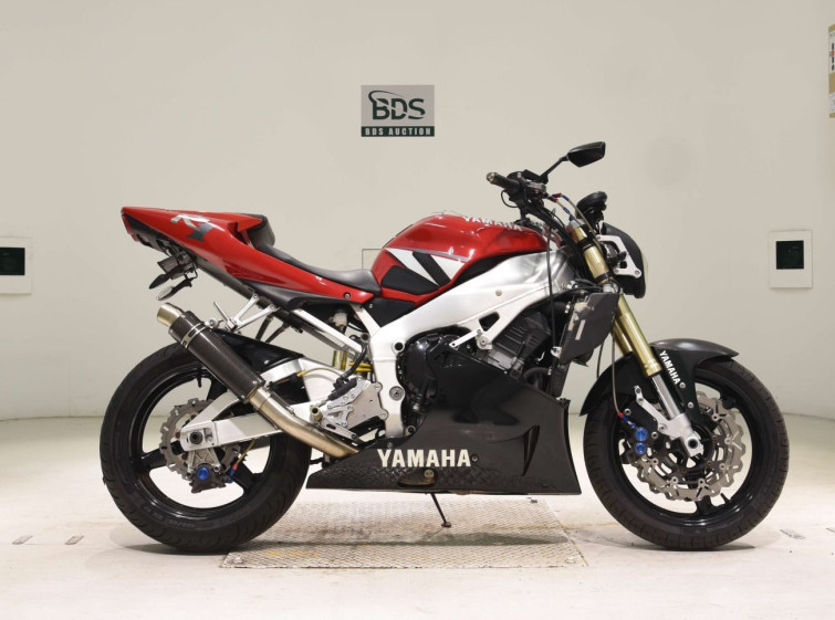 Мотоцикл Yamaha YZF-R1 с пробегом 48744 km