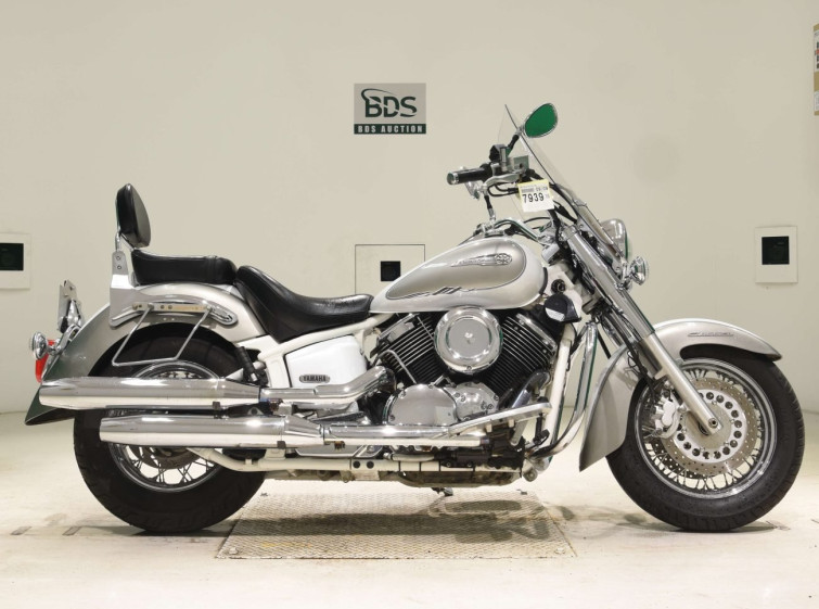 Мотоцикл Yamaha DRAGSTAR XVS1100 CLASSIC с пробегом 12932 km