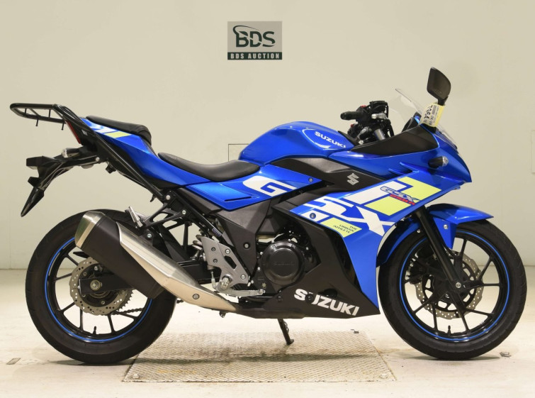 Мотоцикл Suzuki GSX250RA с пробегом 22109 km