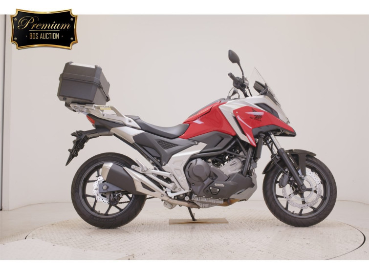 Мотоцикл Honda NC750XDCTA с пробегом 4025 km