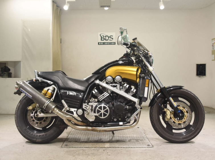 Мотоцикл Yamaha V-MAX1200 с пробегом 28748 m