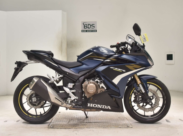 Мотоцикл Honda CBR400R с пробегом 14654 km