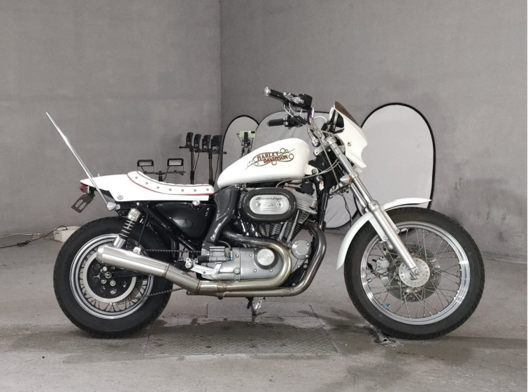 Мотоцикл HD SPORTSTER XLH883 с пробегом 10277 km