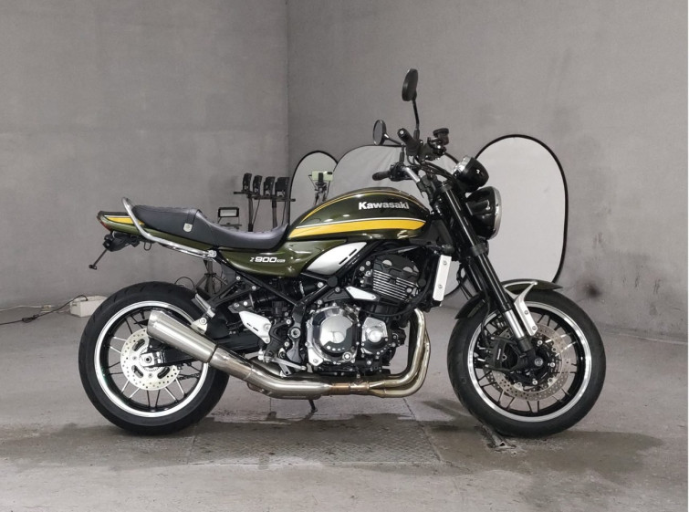 Мотоцикл Kawasaki Z900RS з пробігом 2535 km