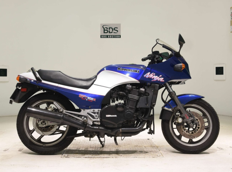 Мотоцикл Kawasaki GPZ900R с пробегом 42478 km