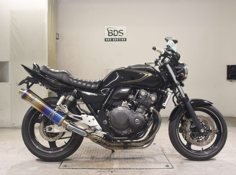 Мотоцикл Honda CB400SFV с пробегом 62672 km
