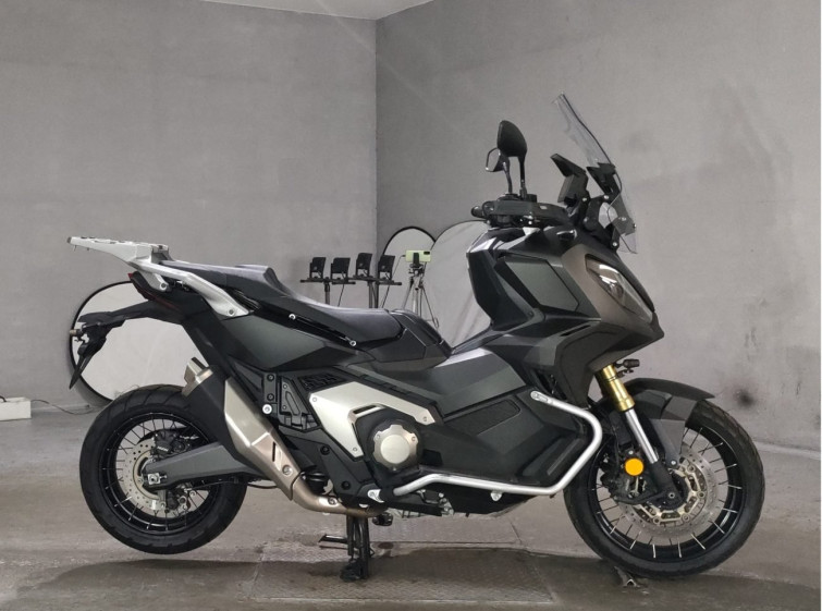 Мотоцикл Honda X-ADV750 с пробегом 23941 km