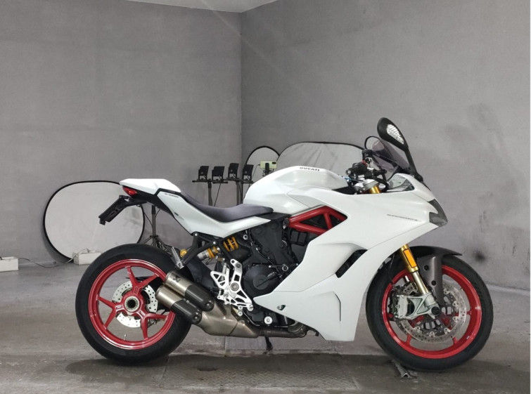 Мотоцикл Ducati SUPERSPORT 950S с пробегом 21174 km