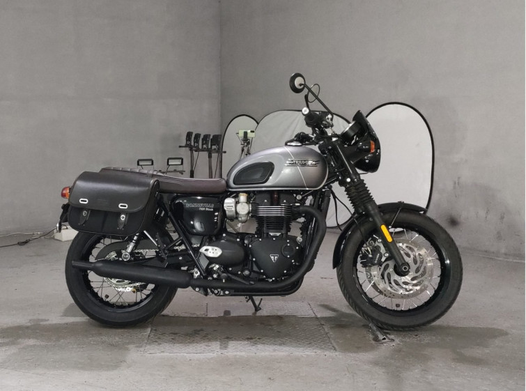 Мотоцикл Triumph T120 BONNEVILLE с пробегом 3082 km