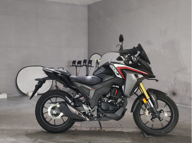 Мотоцикл Honda CB200XA с пробегом 4966 km