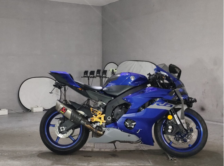 Мотоцикл Yamaha YZF-R6 з пробігом 14335 km
