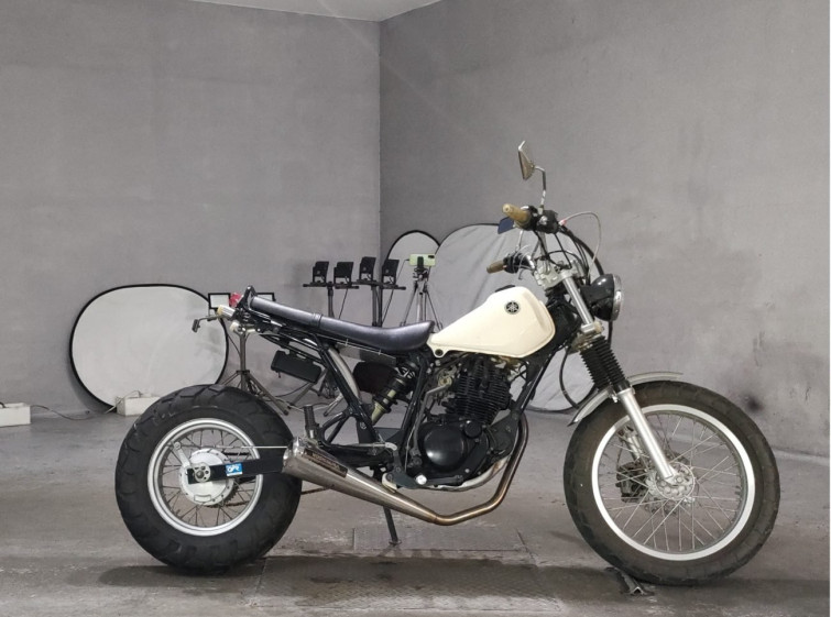 Мотоцикл Yamaha TW225 з пробігом 6384 km