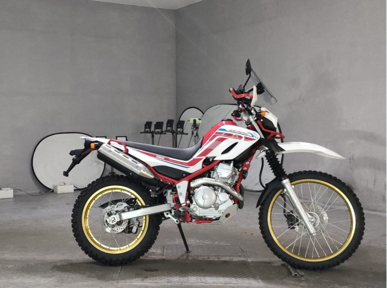 Мотоцикл Yamaha SEROW XT250 з пробігом 10872 km