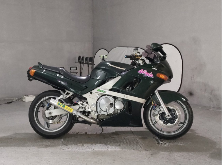 Мотоцикл Kawasaki ZZ-R400 с пробегом 45355 km