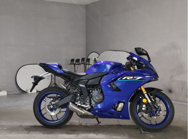 Мотоцикл Yamaha YZF-R7 с пробегом 97 km