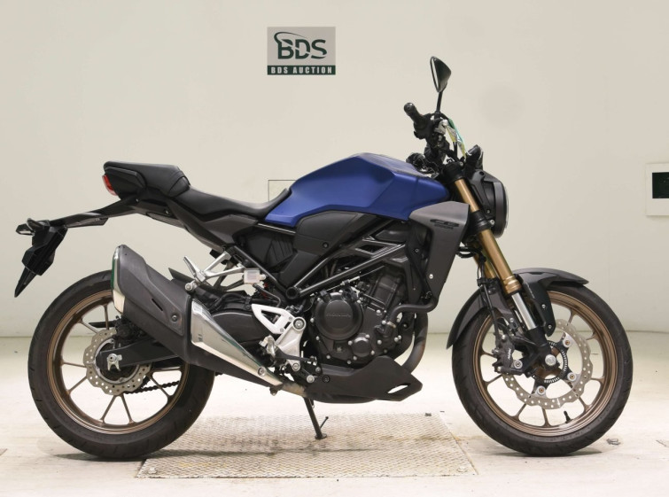 Мотоцикл Honda CB250R с пробегом 4917 km