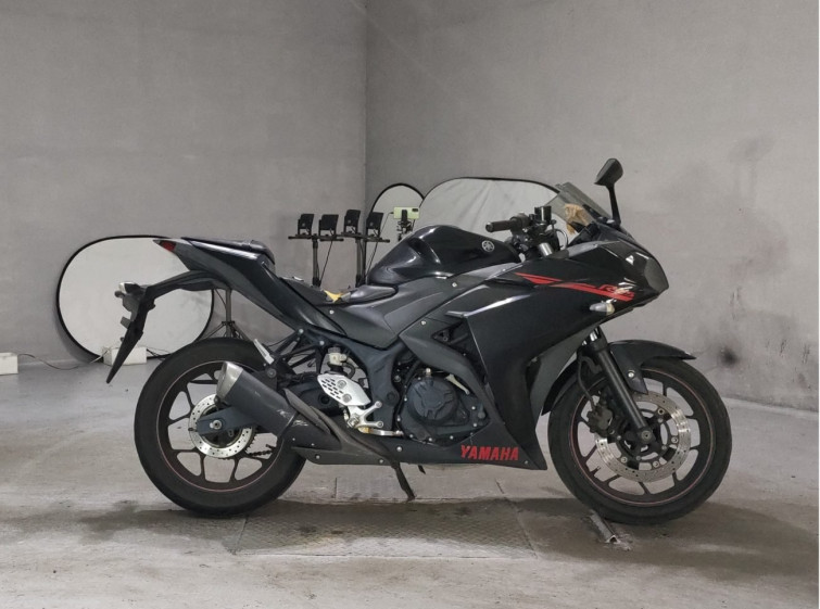 Мотоцикл Yamaha YZF-R25 с пробегом 41378 km
