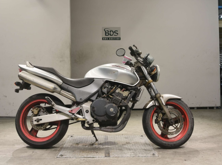 Мотоцикл Honda HORNET CB250F з пробігом 46710 km