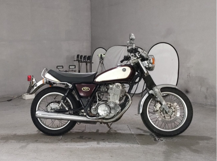 Мотоцикл Yamaha SR400 з пробігом 19409 km
