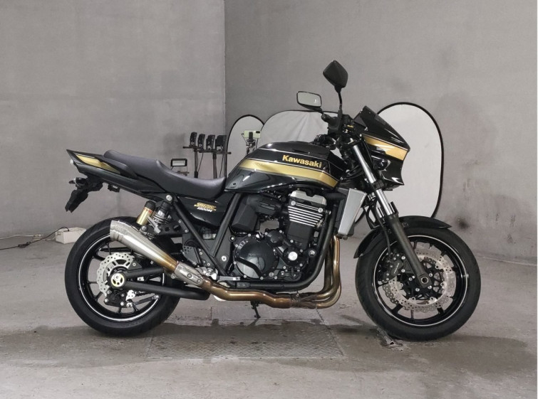 Мотоцикл Kawasaki ZRX1200 DAEG з пробігом 16921 km