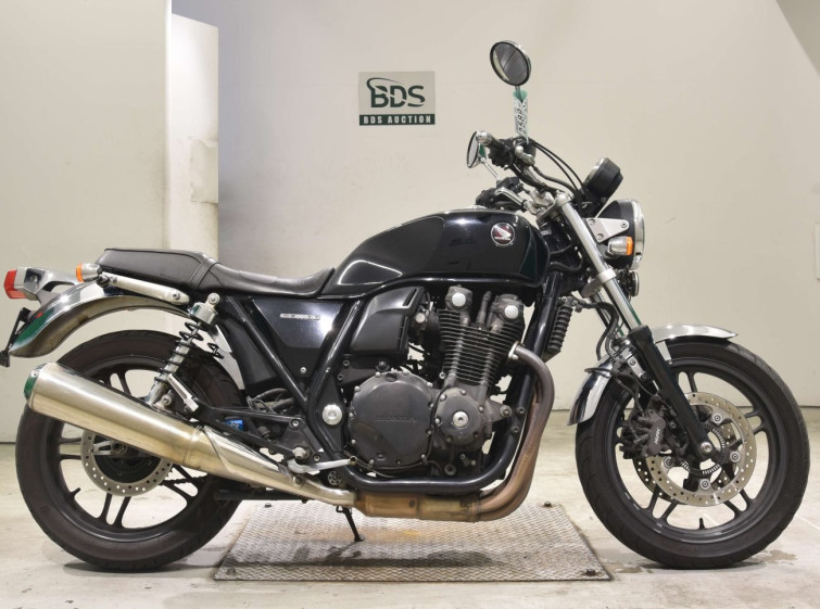 Мотоцикл Honda CB1100A с пробегом 98342 km