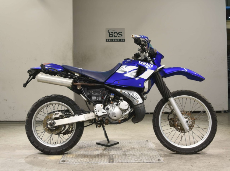 Мотоцикл Yamaha DT230 LANZA
