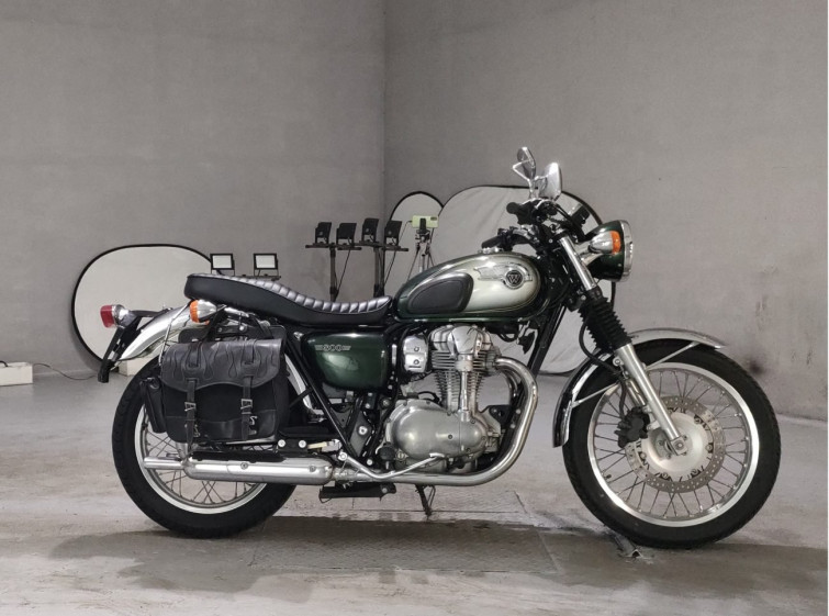 Мотоцикл Kawasaki W800 з пробігом 35391 km