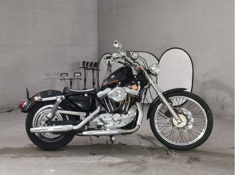 Мотоцикл HD SPORTSTER CUSTOM XL1200C с пробегом 40140 km