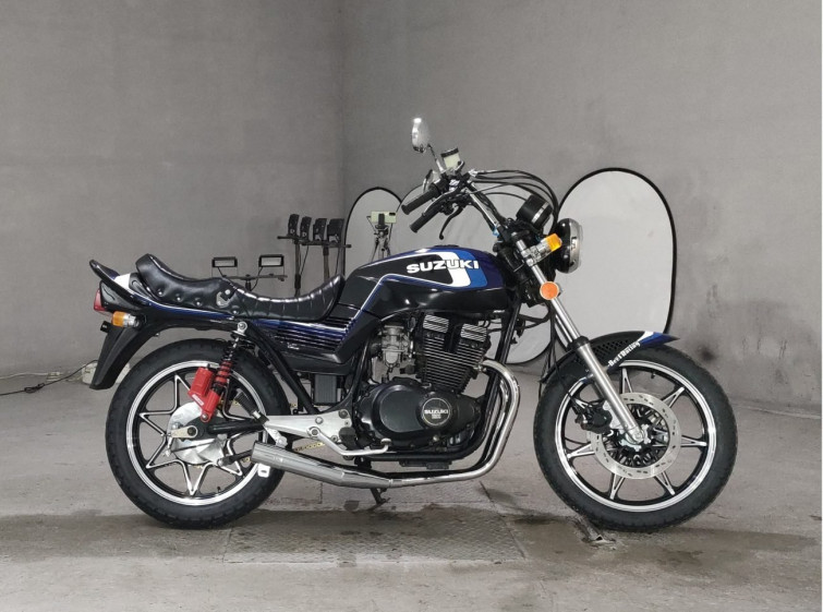 Мотоцикл Suzuki GSX400E з пробігом 7734 km
