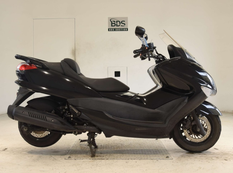 Мотоцикл Yamaha MAJESTY 250 з пробігом 24464 km