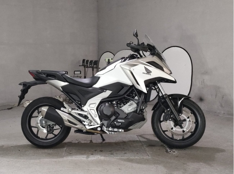 Мотоцикл Honda NC750XD с пробегом 9225 km