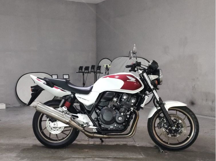 Мотоцикл Honda CB400SF с пробегом 6188 km