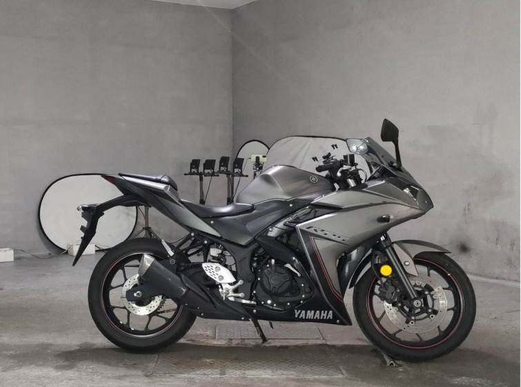 Мотоцикл Yamaha YZF-R25 с пробегом 12874 km