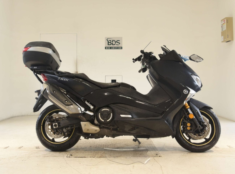 Мотоцикл Yamaha T-MAX530