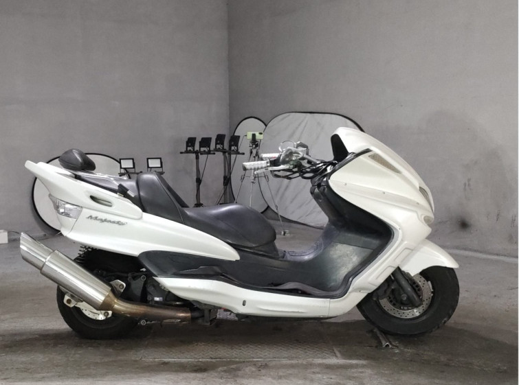Мотоцикл Yamaha MAJESTY 250C с пробегом 28172 km