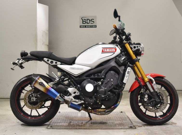 Мотоцикл Yamaha XSR900 з пробігом 16432 km