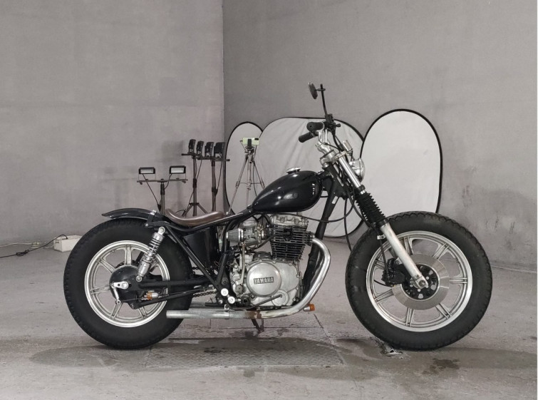 Мотоцикл Yamaha XS250SPL с пробегом 2243 km