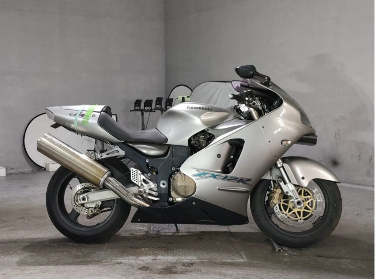 Мотоцикл Kawasaki NINJA ZX-12R