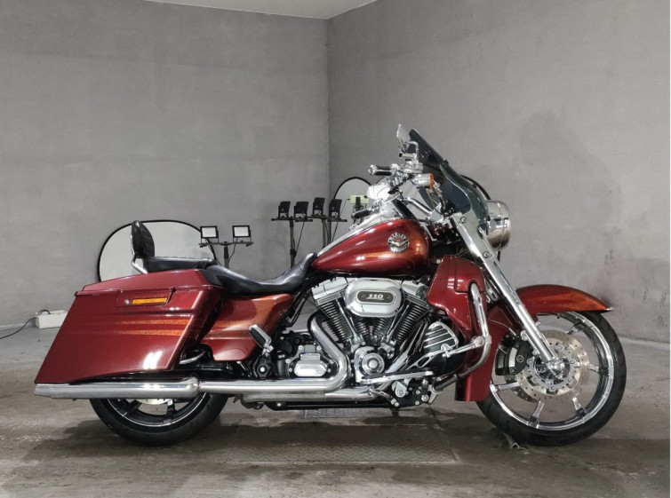 Мотоцикл HD FLHRSE1800 CVO с пробегом 18681 km