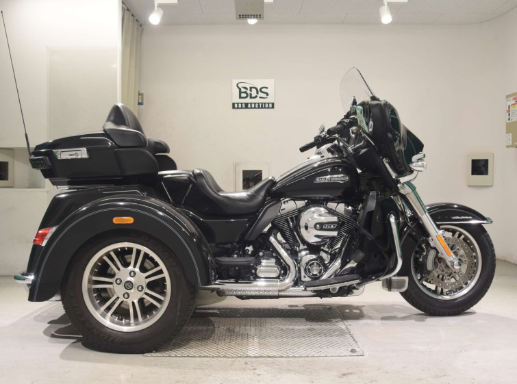 Мотоцикл HD ELECTRA GLIDE FLHTCU1690 TRIKE з пробігом 33924 km