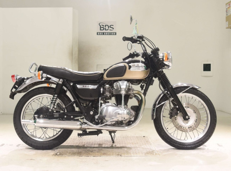Мотоцикл Kawasaki W650 с пробегом 11119 km