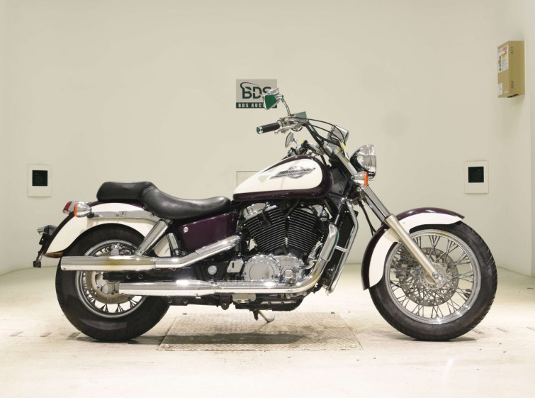 Мотоцикл Honda SHADOW1100 з пробігом 30756 km