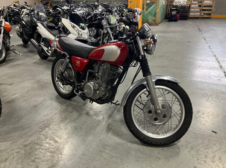 Мотоцикл Yamaha SR400 с пробегом 22282 km