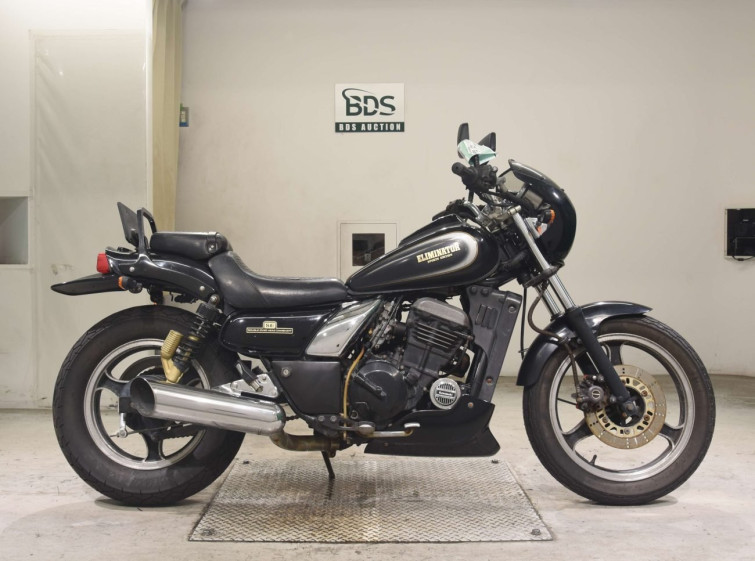 Мотоцикл Kawasaki ELIMINATOR 250SE с пробегом 6827 km