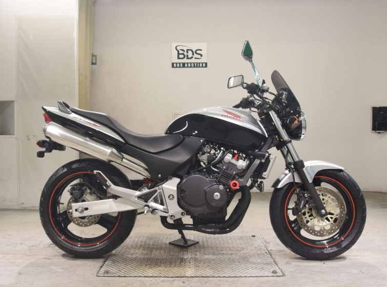 Мотоцикл Honda HORNET CB250F з пробігом 9532 km