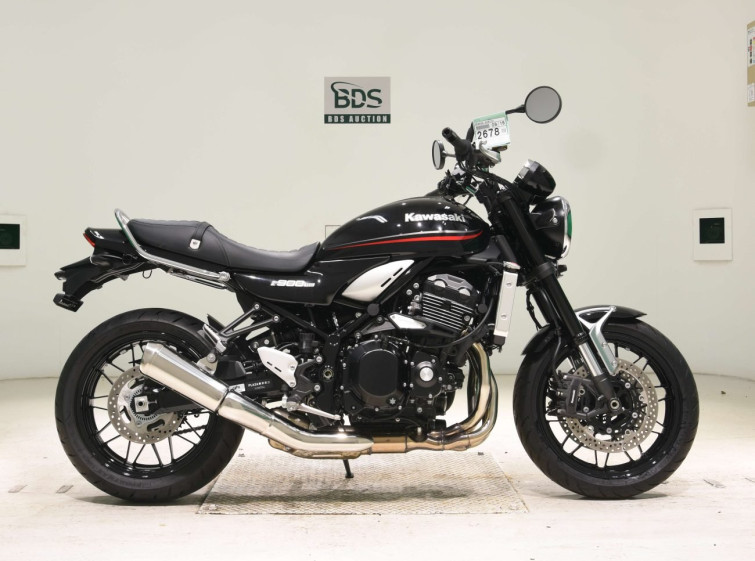 Мотоцикл Kawasaki Z900RS з пробігом 1161 km