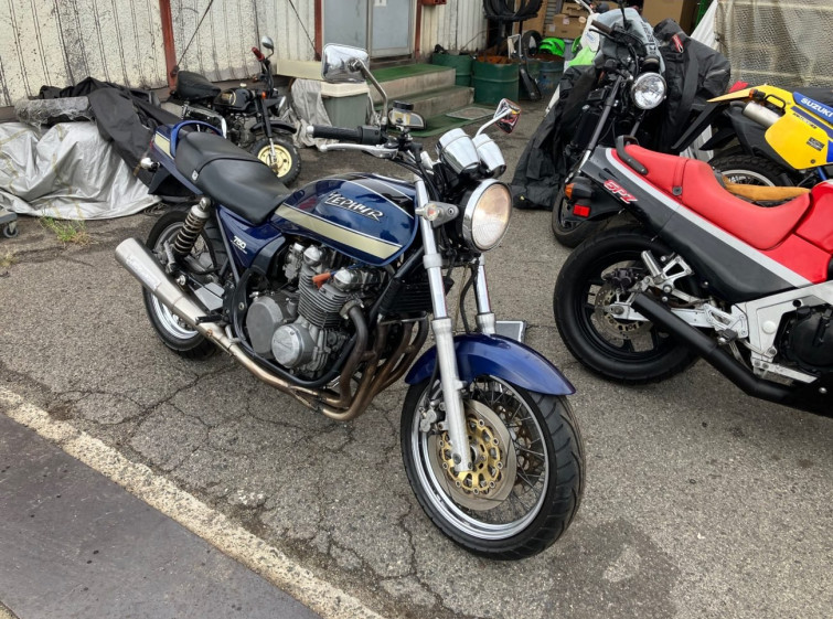 Мотоцикл Kawasaki ZEPHYR750 с пробегом 14984 km