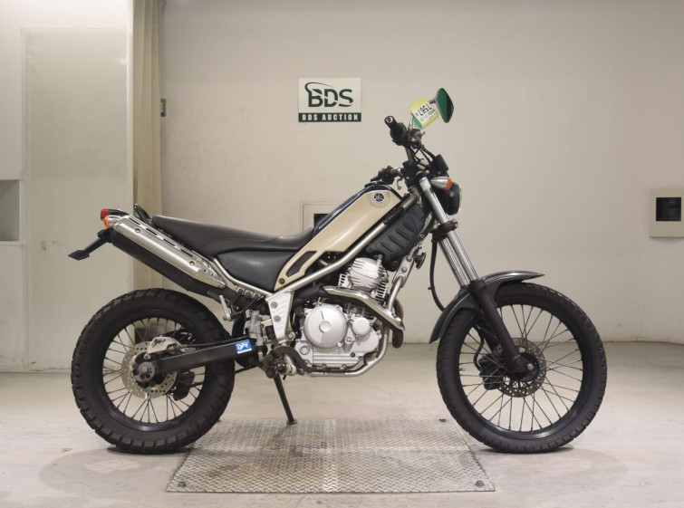 Мотоцикл Yamaha TRICKER с пробегом 6905 km
