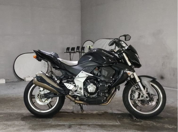 Мотоцикл Kawasaki Z1000 с пробегом 43606 km